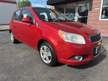 2011 CHEVROLET AVEO LT LIFTBACK - 6777 - Image 1