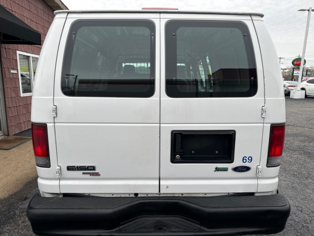 2012 Ford E-Series Econoline Van Commercial photo 4