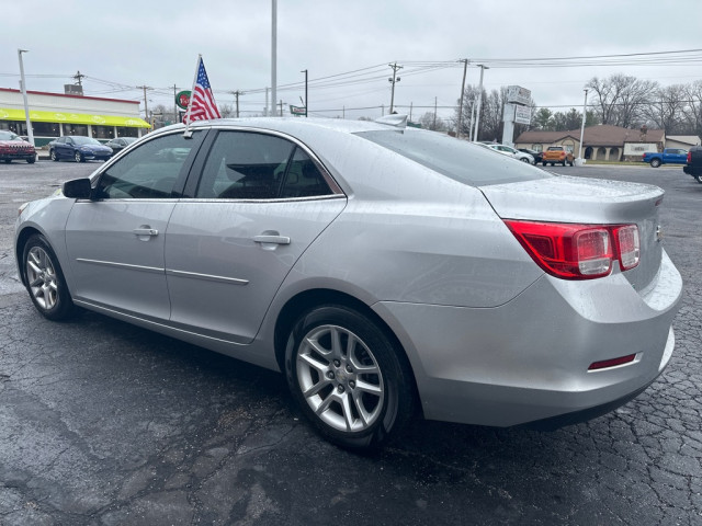 2016 Chevrolet Malibu Limited 1LT photo 3