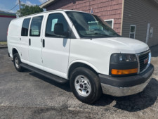 2016 GMC SAVANA G2500 Mid-Size - Image 1