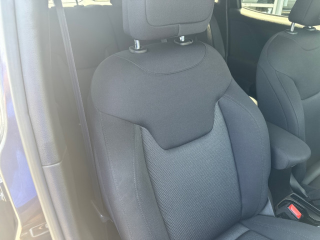 2021 Jeep Renegade Sport photo 9