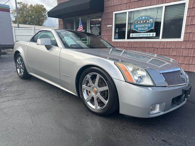 2004 Cadillac XLR Base's photo