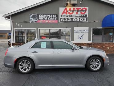 2016 CHRYSLER 300C Sedan - 7571