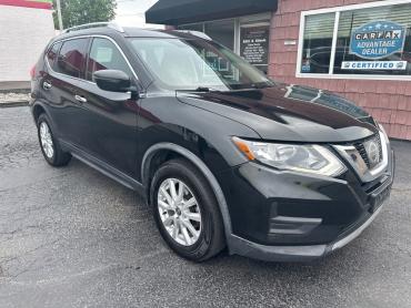 2017 NISSAN ROGUE SV SUV - 7718 - Image 1