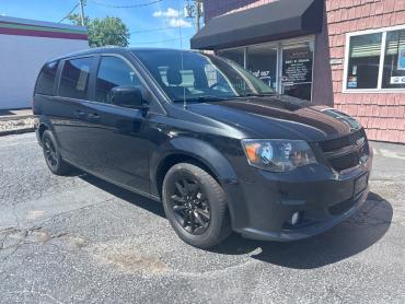 2019 DODGE GRAND CARAVAN - Image 1