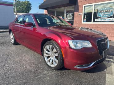 2018 CHRYSLER 300 TOURING Sedan - 7791 - Image 1