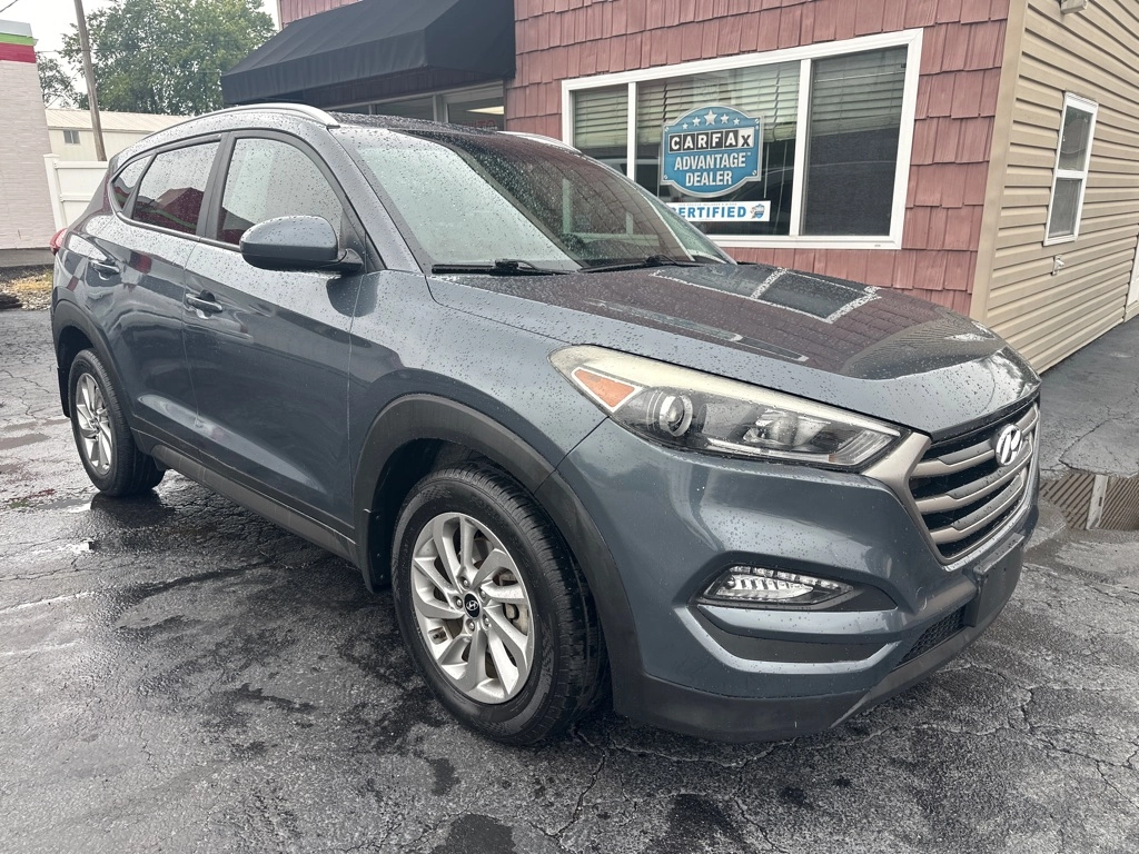 2016 Hyundai Tucson SE